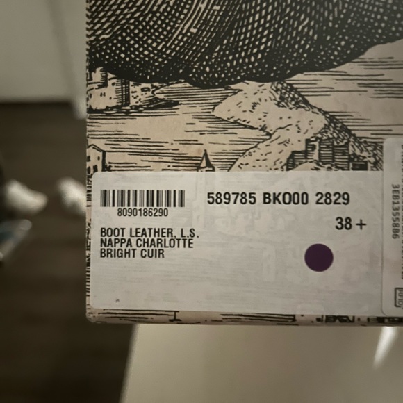 Women’s Gucci Boots - Picture 8 of 8